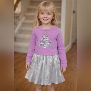 Zunie Lavender Sweatshirt with Silver Tree Design Christmas Sequins